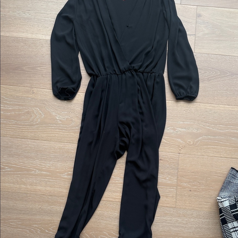 Eight Sixty Black Ling Sleeve jumpsuit